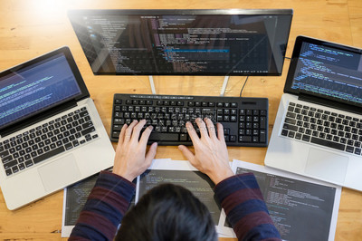 計算機(jī)軟件開發(fā) 辦公室軟件與網(wǎng)站設(shè)計的編程技術(shù)